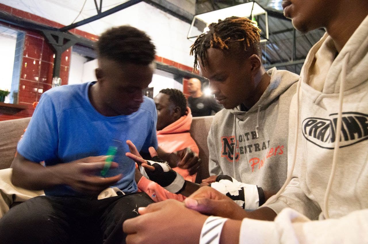 ANZA 006 — photo 5