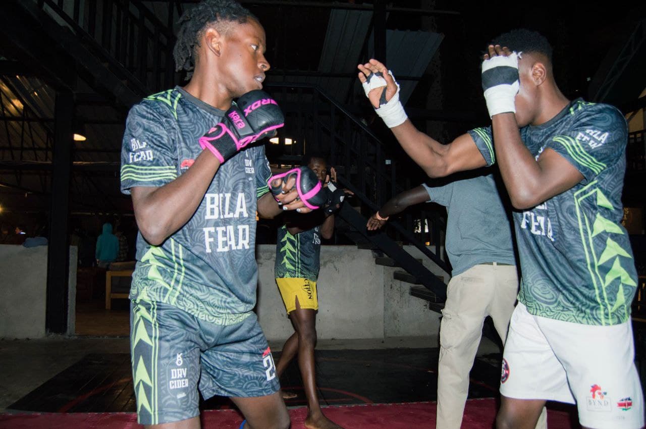 ANZA 006 — photo 9