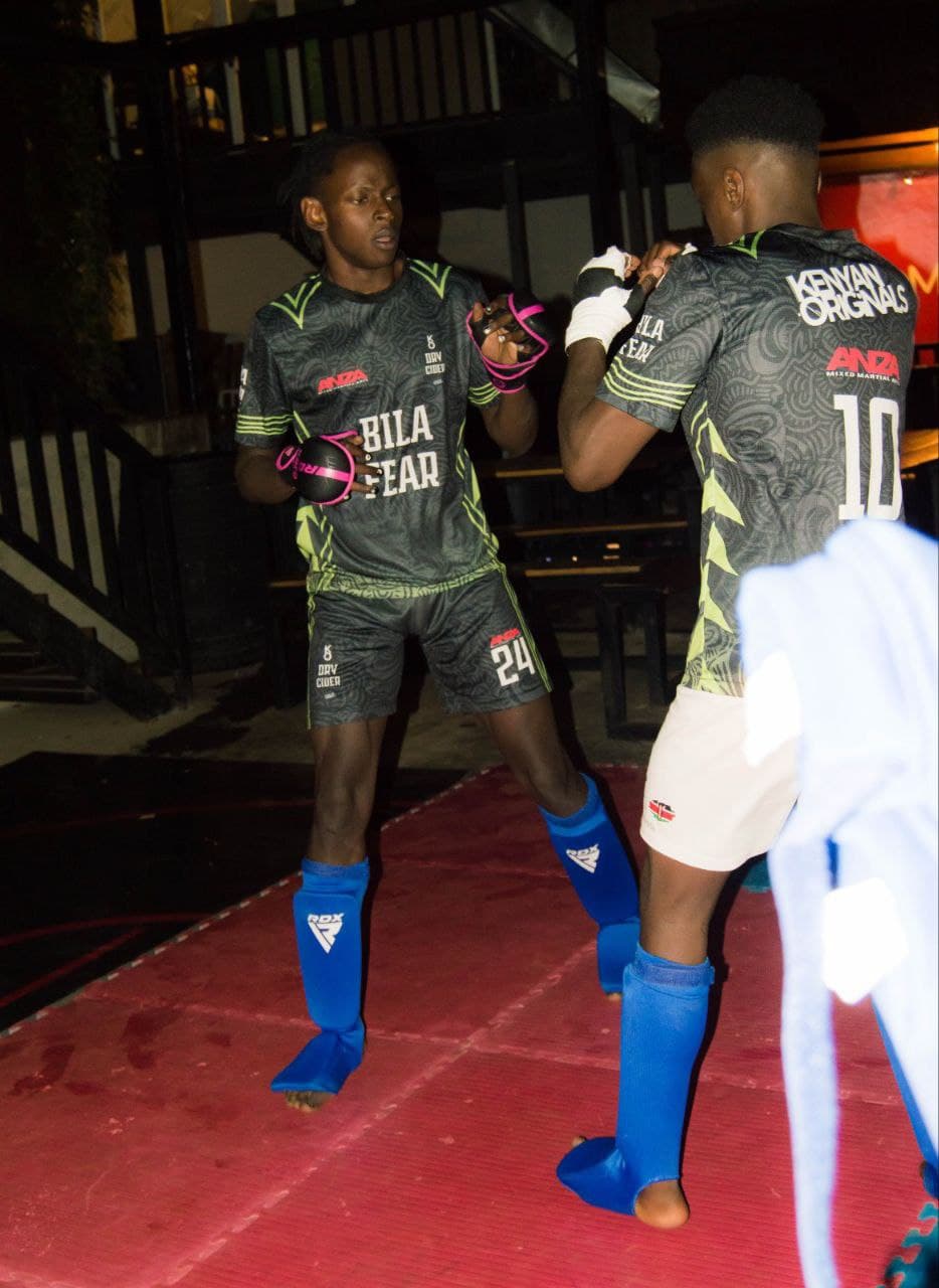 ANZA 006 — photo 10